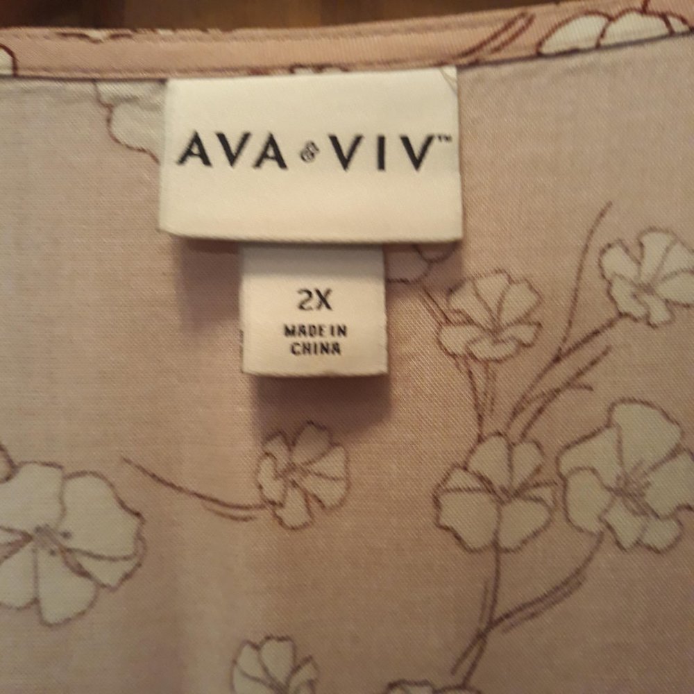 Plus Size Dress-Ava & Viv - Picture 4 of 4